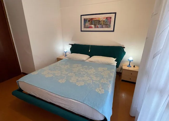 Solarium-6 By Interhome